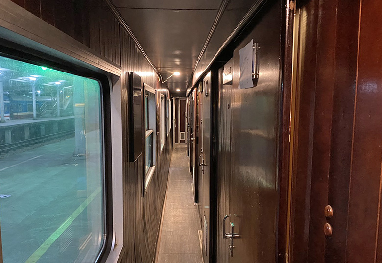 Book your trains in Vietnam