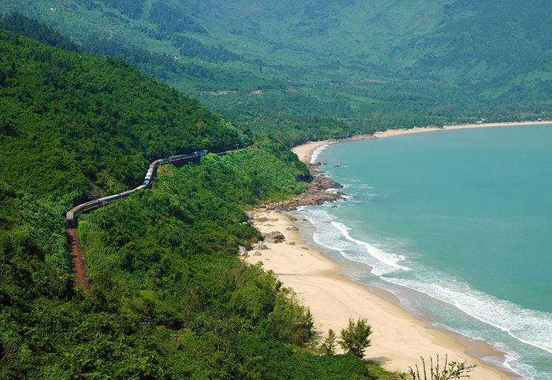 Book your trains in Vietnam